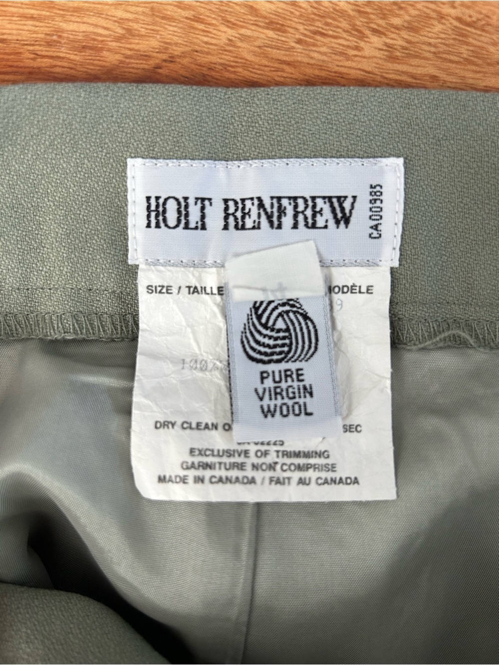 Holt Renfrew Vintage 80’s/90’s Pure New Wool Sage Green Ultra High Rise Trouser - Picture 9 of 10